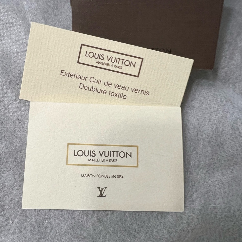 Louis Vuitton Bellview GM - Picture 11 of 12